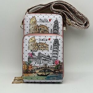 Chic Italy-Inspired Crossbody Bag
